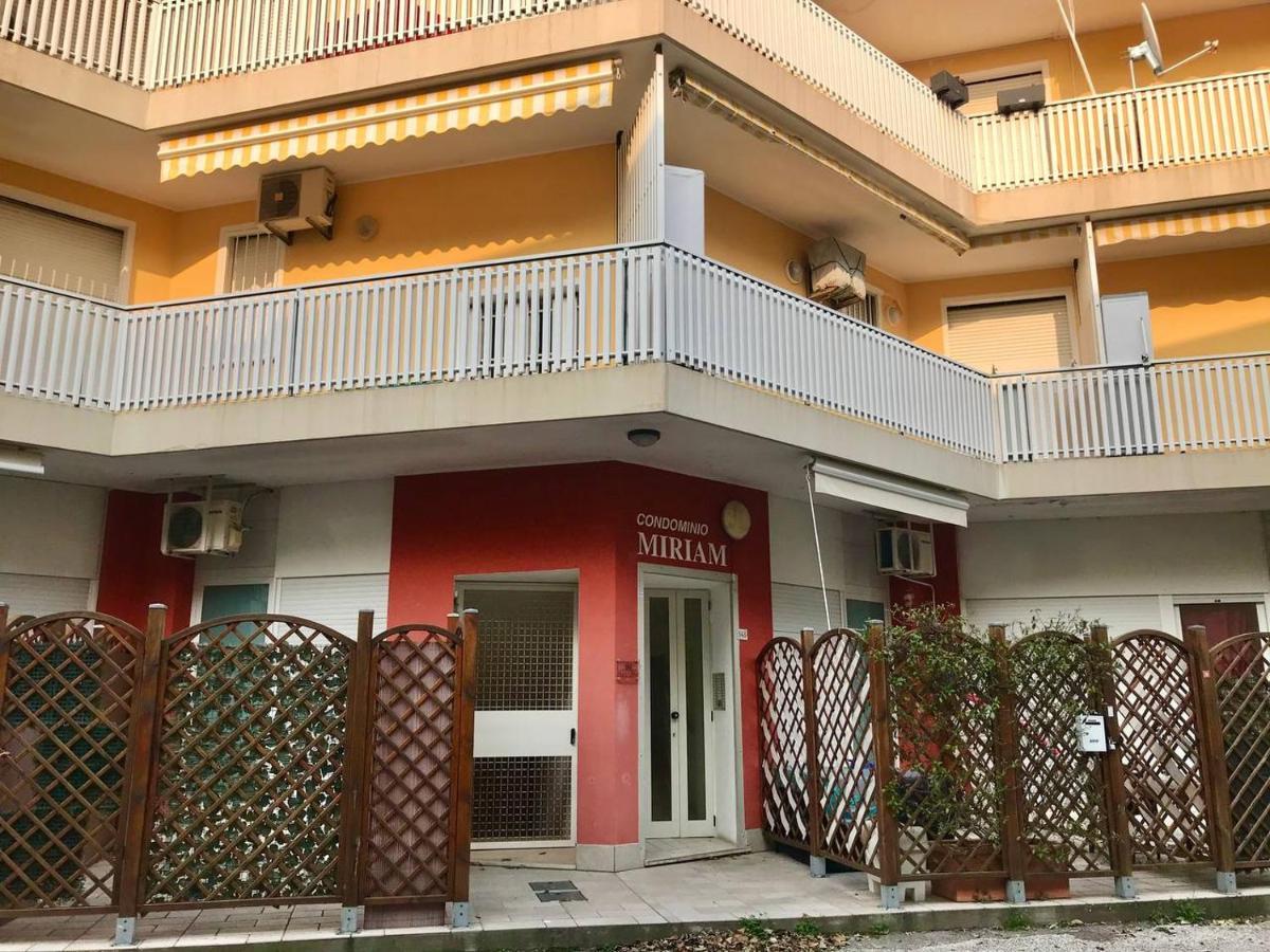 ביביונה Residence Miriam 2 מראה חיצוני תמונה